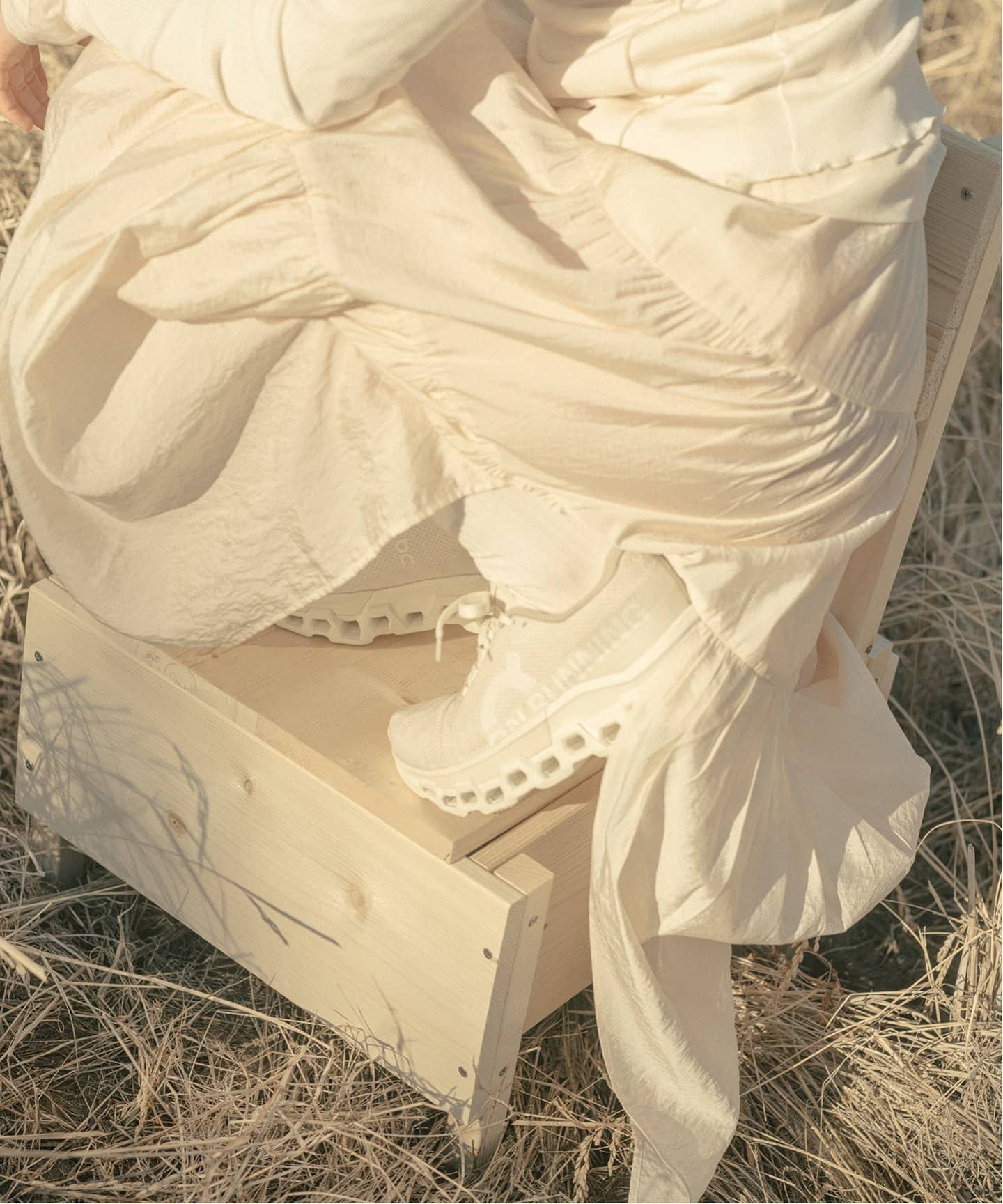 On × INVINCIBLE Cloudmonster 2 INVINCIBLE 1 W 3WE30521195