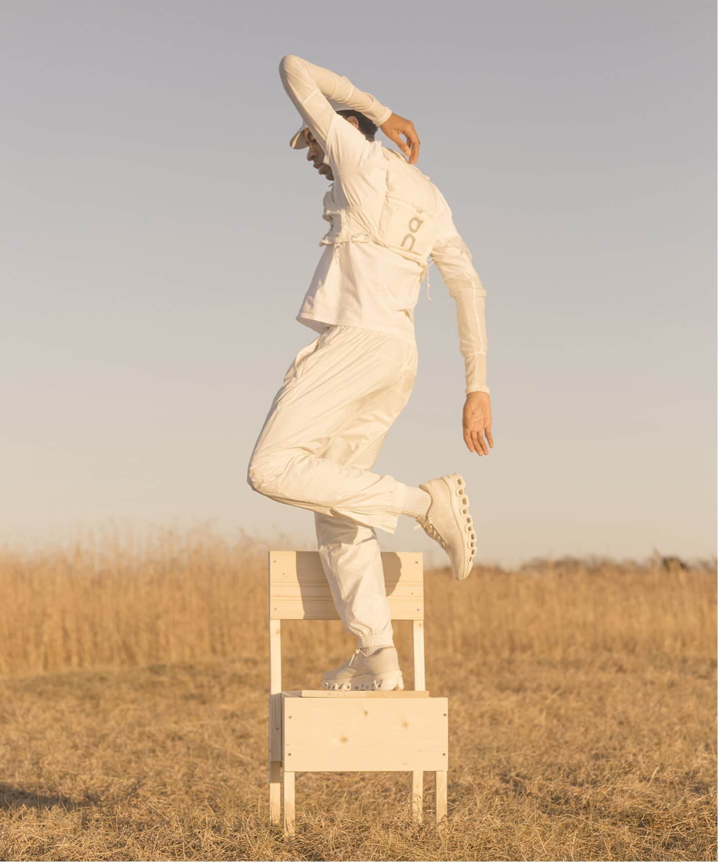 On × INVINCIBLE Cloudmonster 2 INVINCIBLE 1 W 3WE30521195