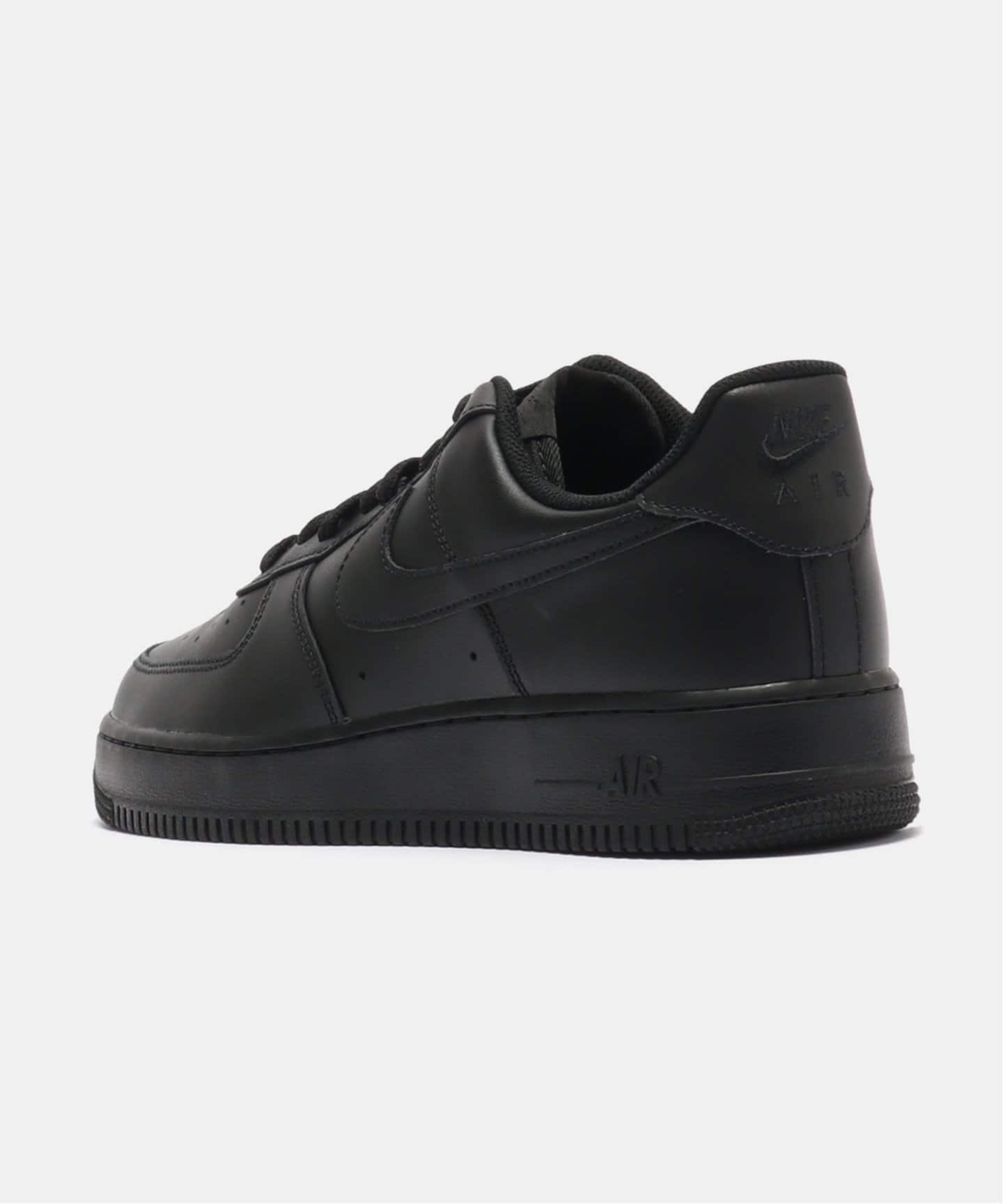 NIKE AIR FORCE 1 07 LE CW2288-001
