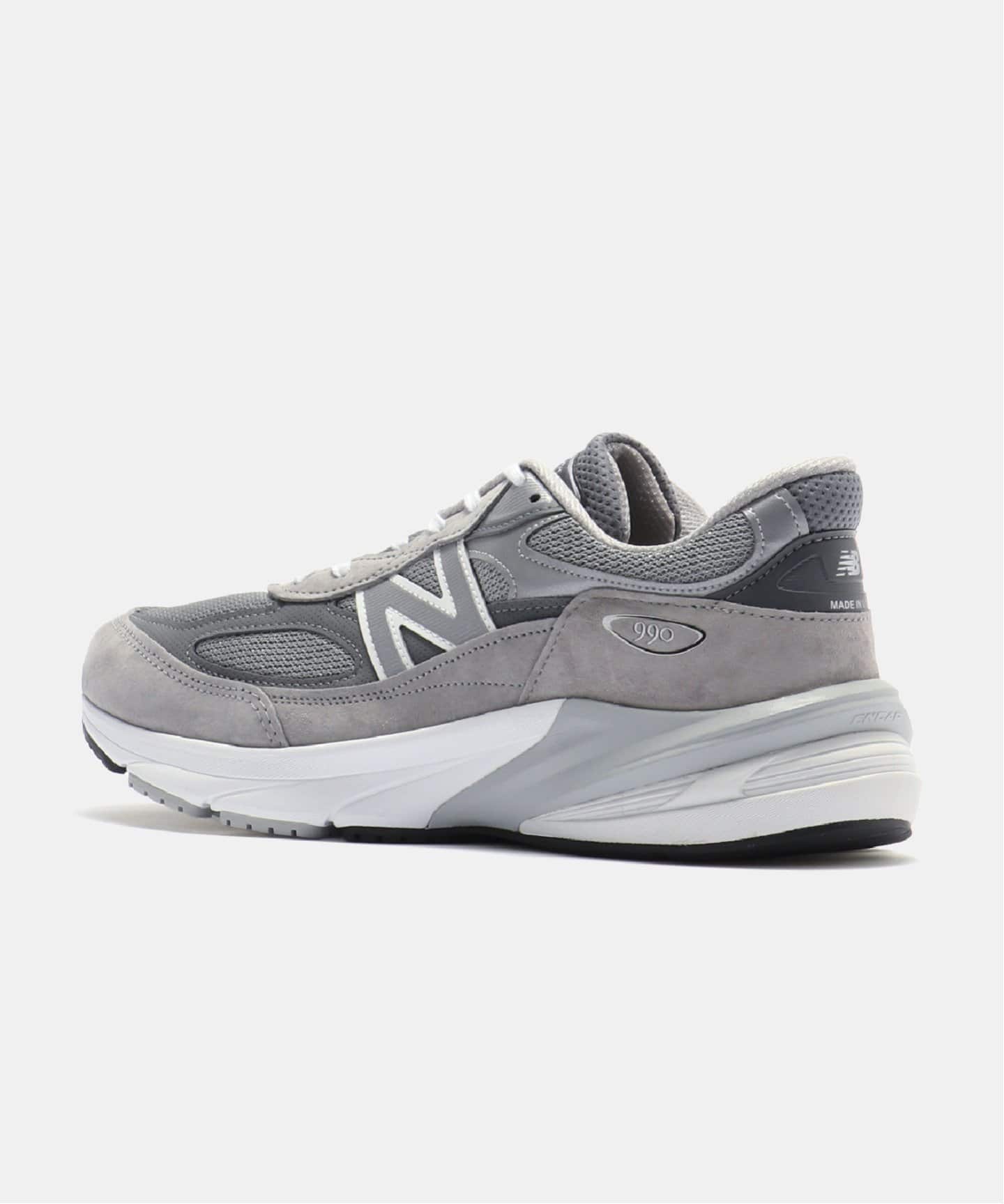 New Balance M990GL6