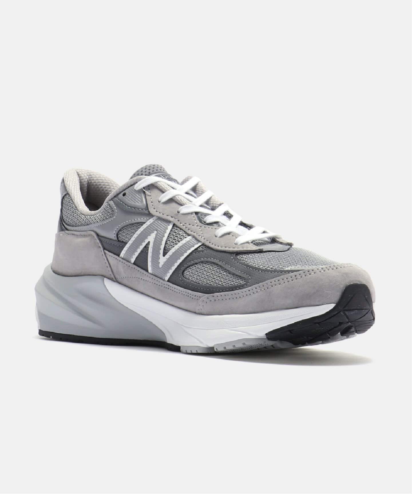 New Balance M990GL6
