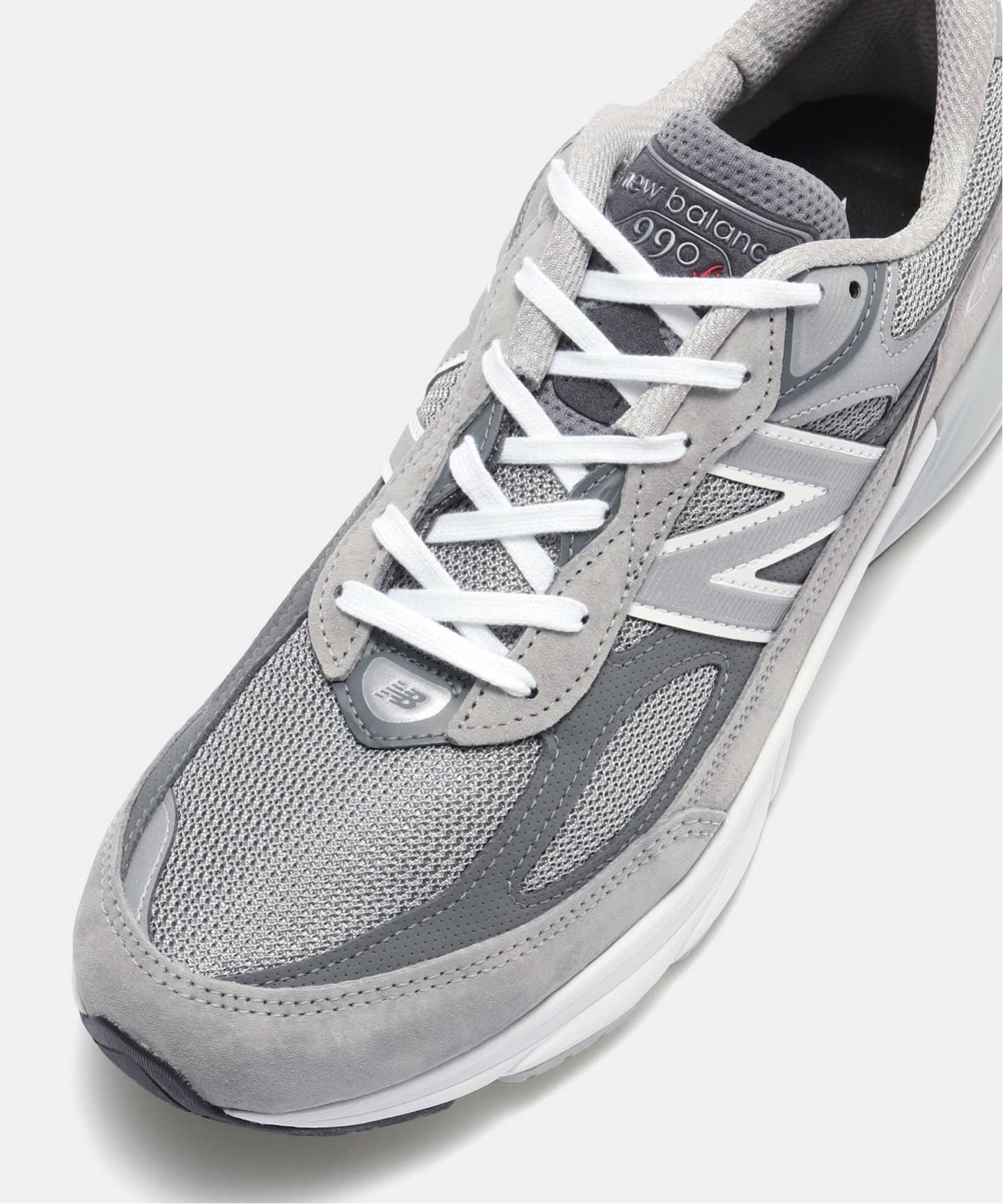 New Balance M990GL6
