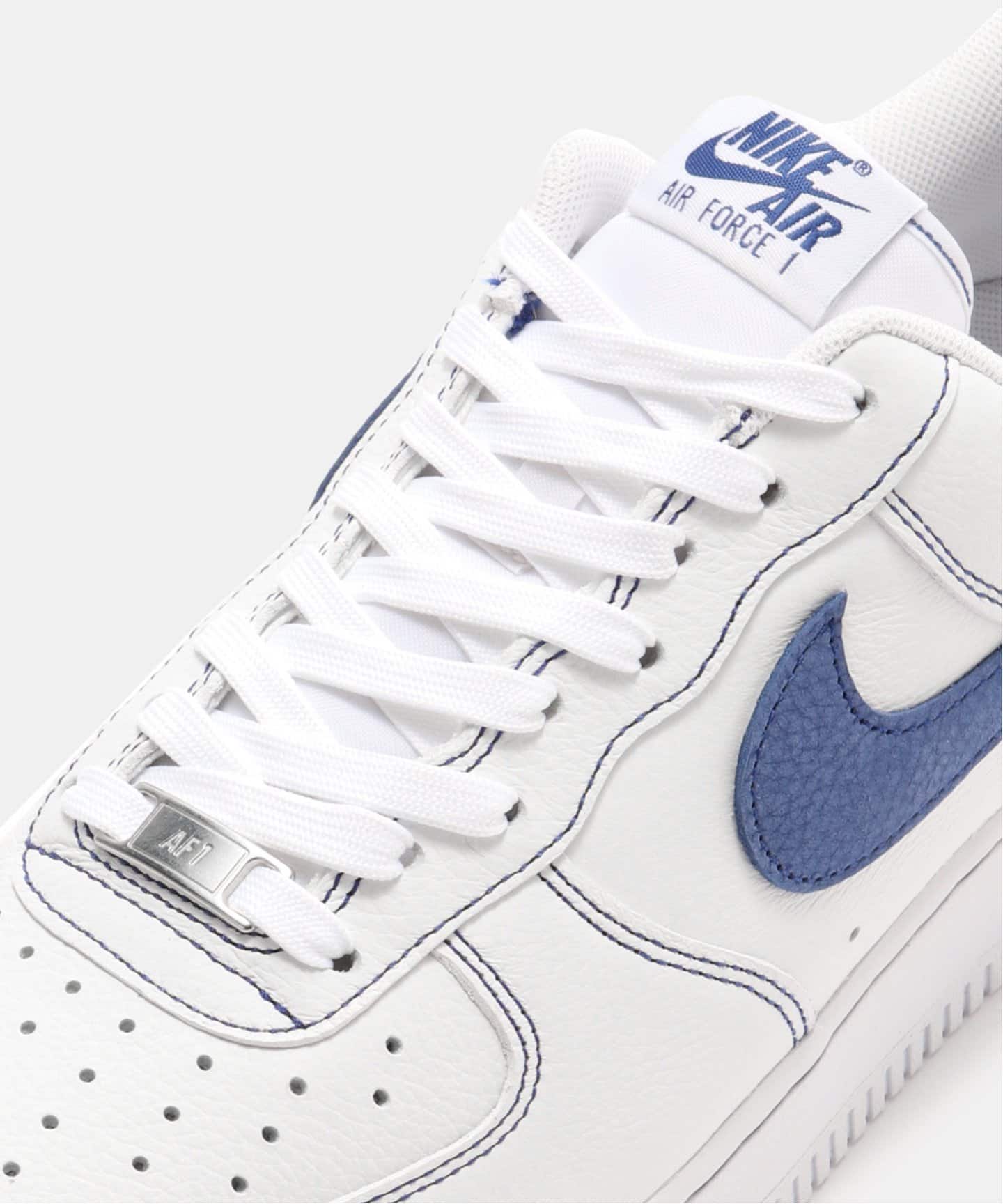 NIKE AIR FORCE 1 07 LV8 ESS+ HQ2037-100