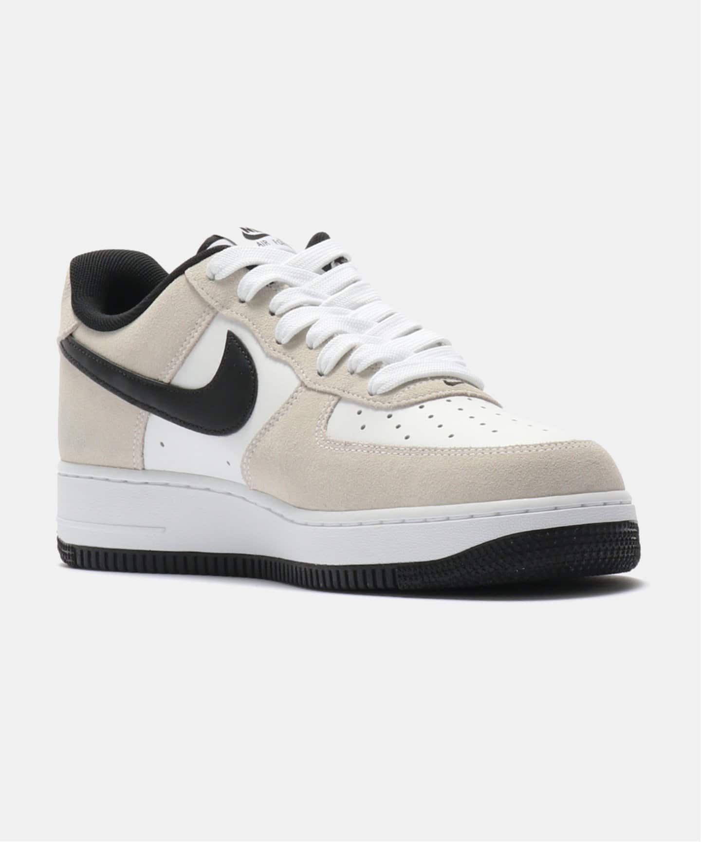 NIKE AIR FORCE 1 07 LV8 SK8 IB6388-100