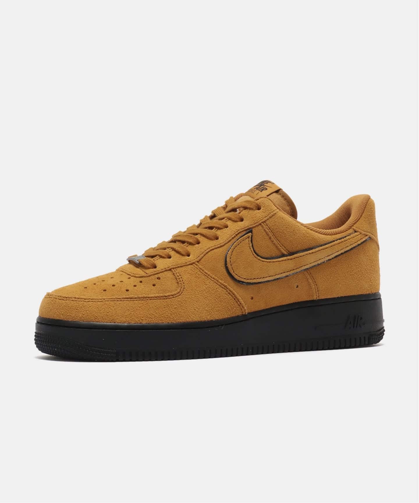 NIKE AIR FORCE 1 07 LV8 HQ1966-700