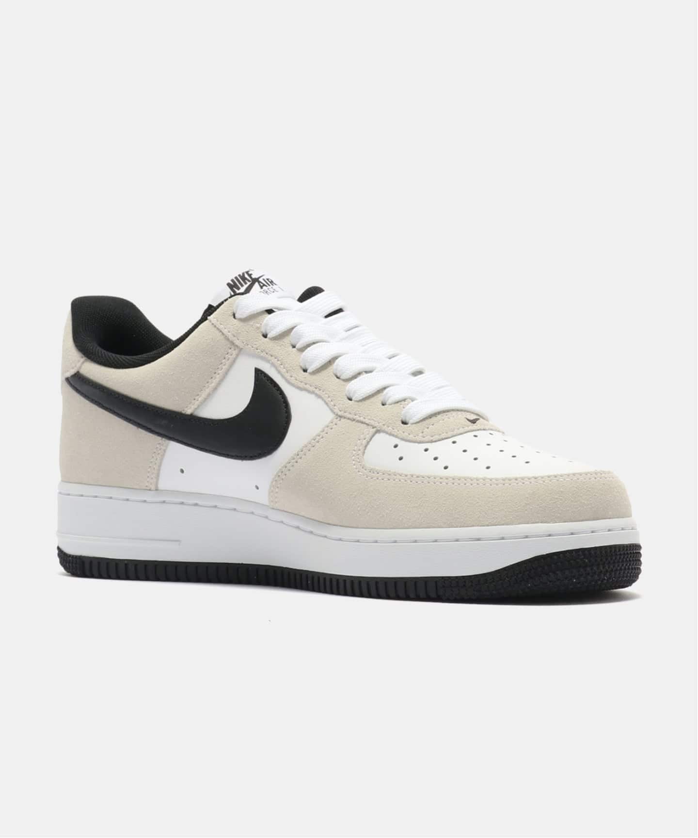 NIKE AIR FORCE 1 07 LV8 IB6388-100