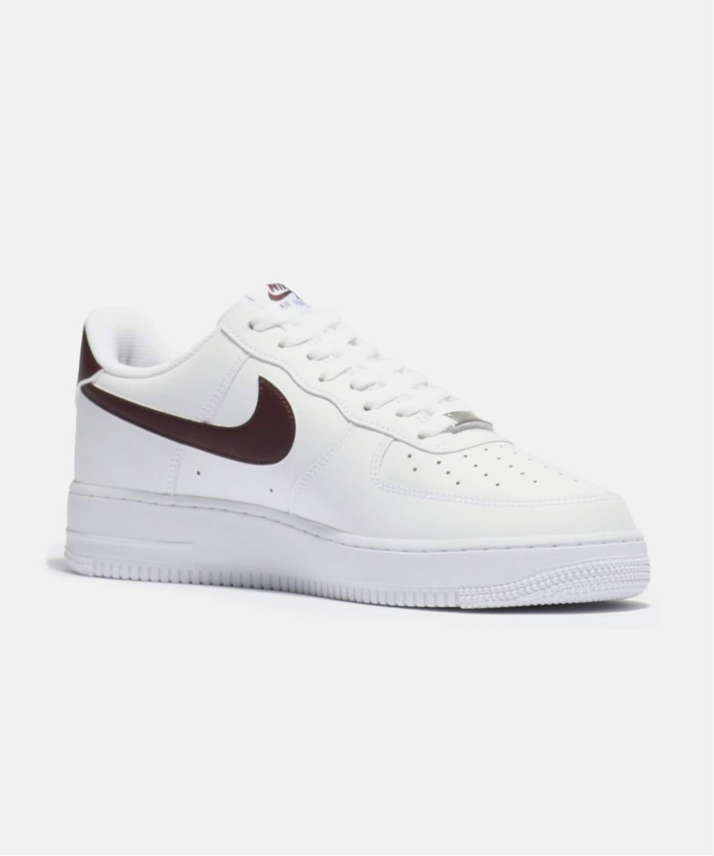 NIKE AIR FORCE 1 07 ESS FJ4146-112