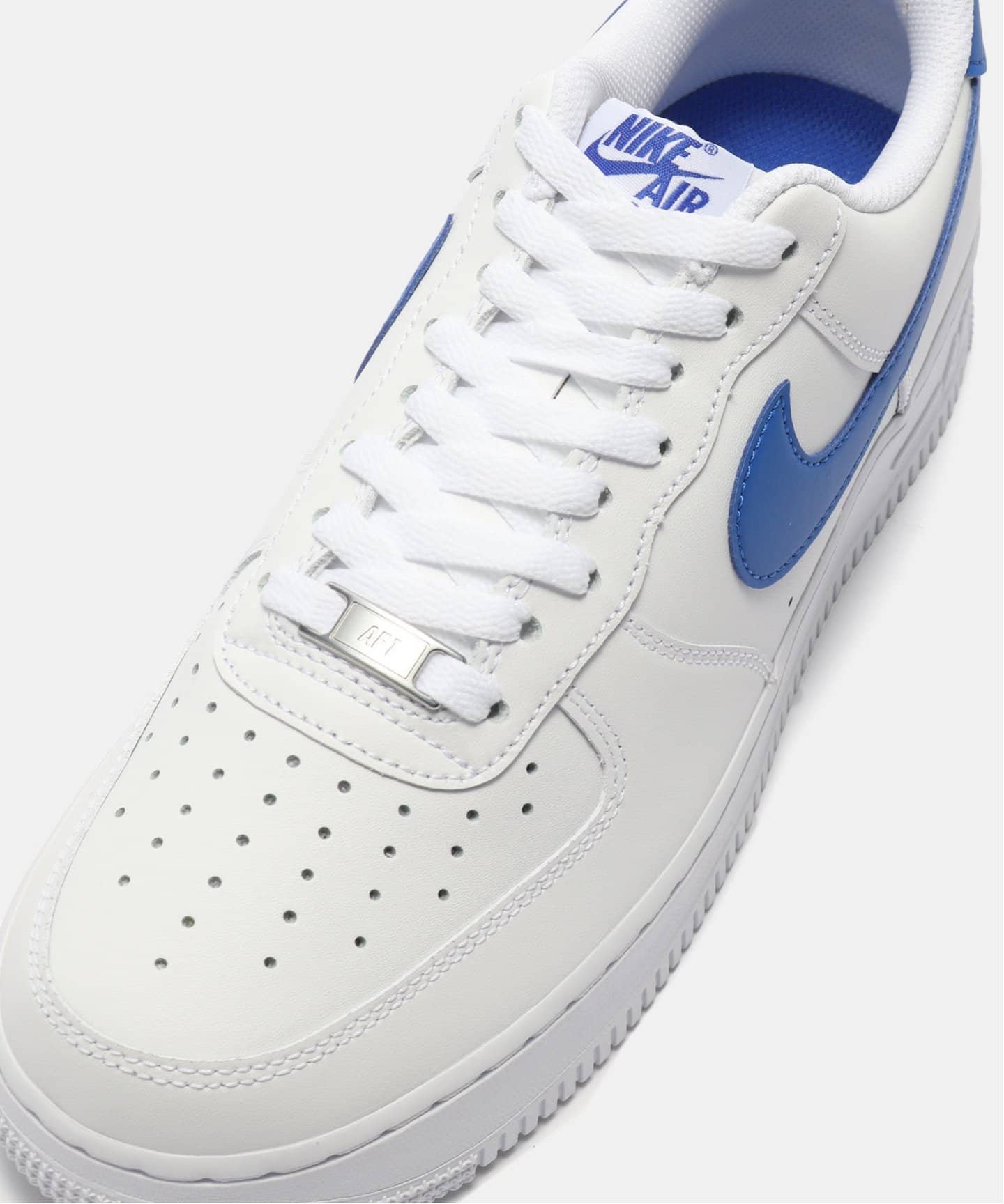 NIKE AIR FORCE 1 07 ESS FJ4146-113