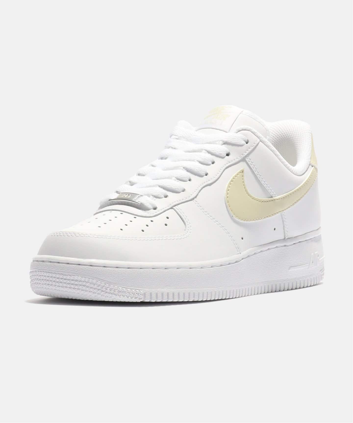 NIKE AIR FORCE 1 07 ESS FJ4146-111