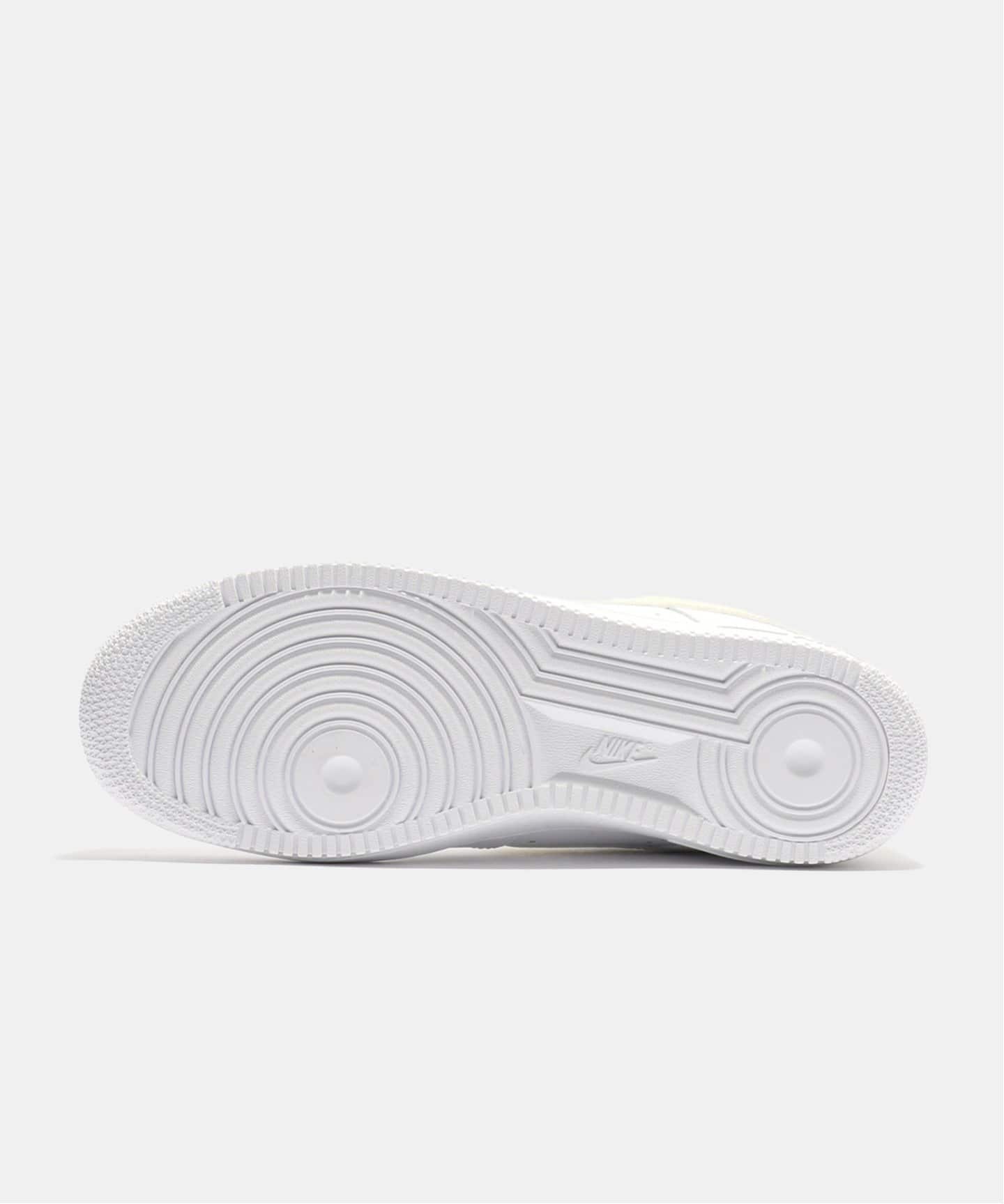 NIKE AIR FORCE 1 07 ESS FJ4146-111