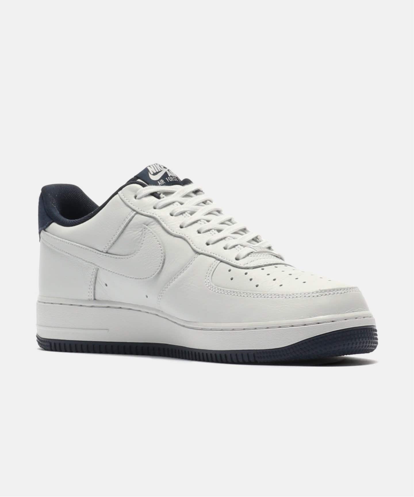 NIKE AIR FORCE 1 07 LV8 ESS HM9483-001