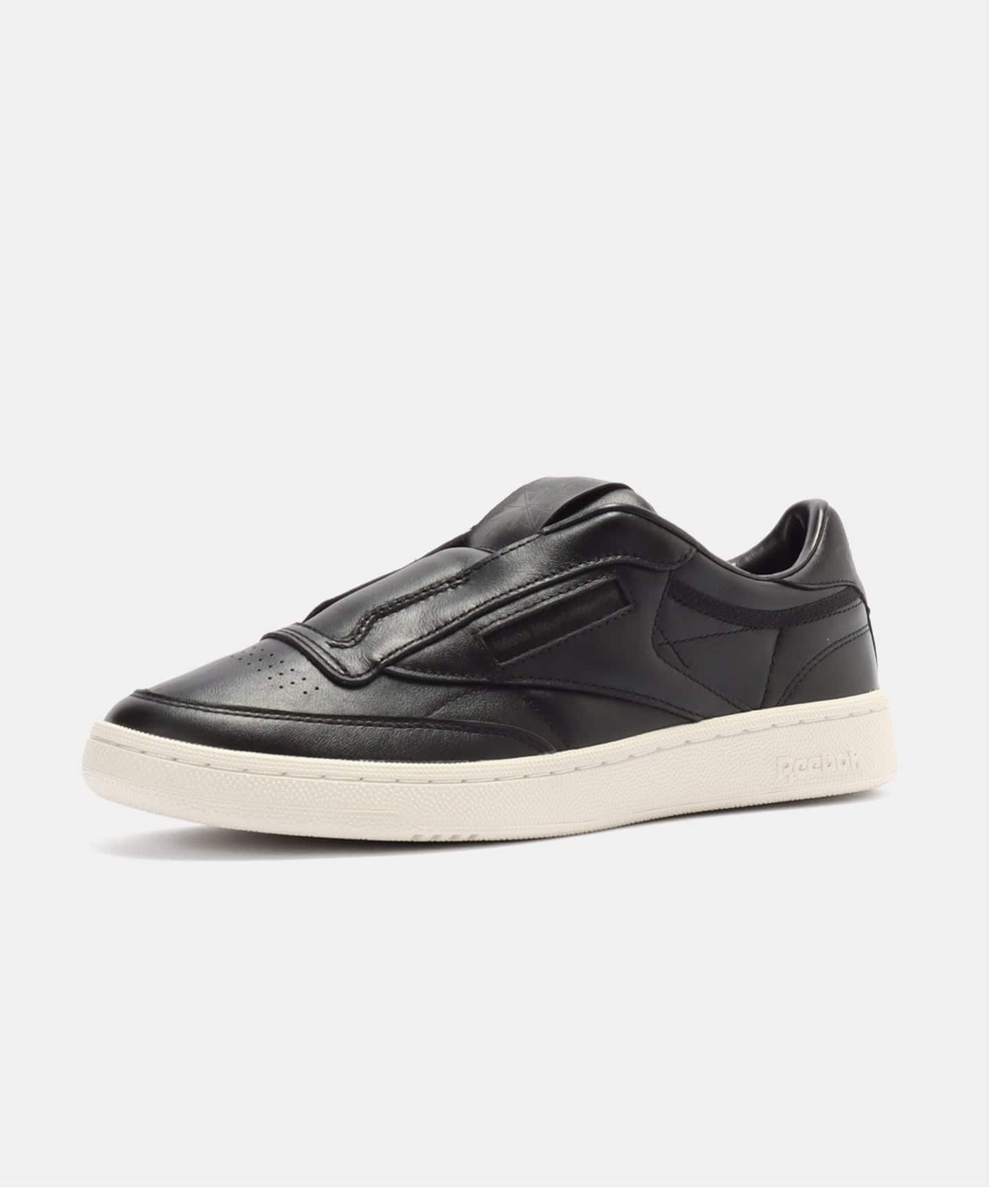 Reebok × White Mountaineering CLUB C 85 VINTAGE RB0087