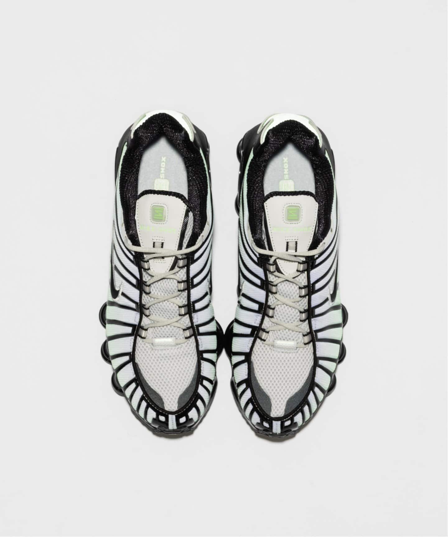 NIKE SHOX TL AV3595-300
