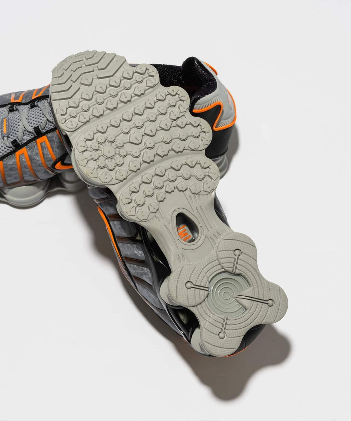 NIKE SHOX TL AV3595-011