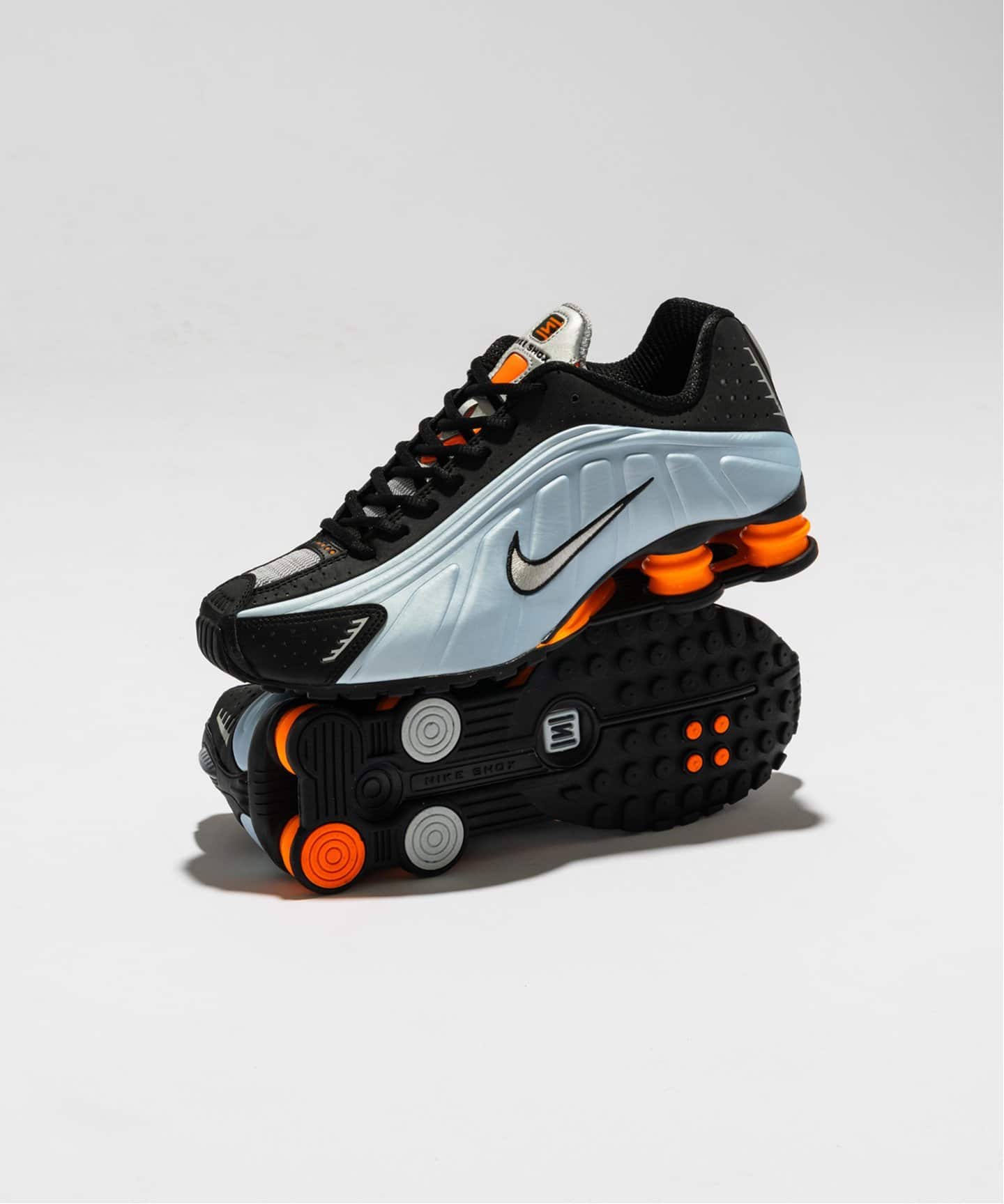 NIKE W SHOX R4 AR3565-401
