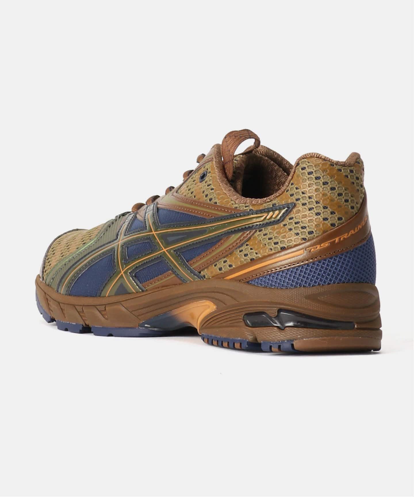 ASICS UB9-S GEL-DS TRAINER 14 1203A606.200