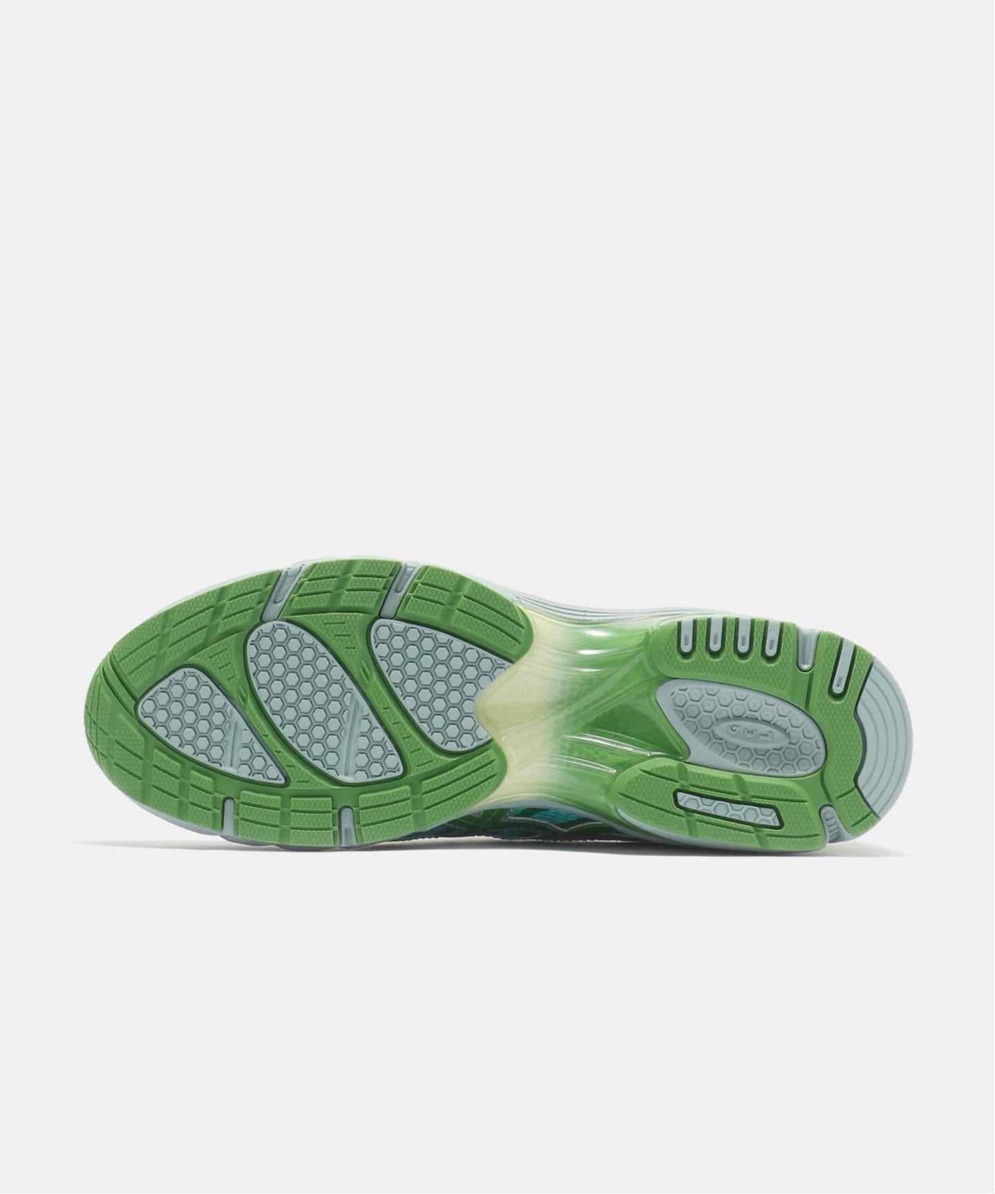 ASICS UB9-S GEL-DS TRNR 14 1203A606.300