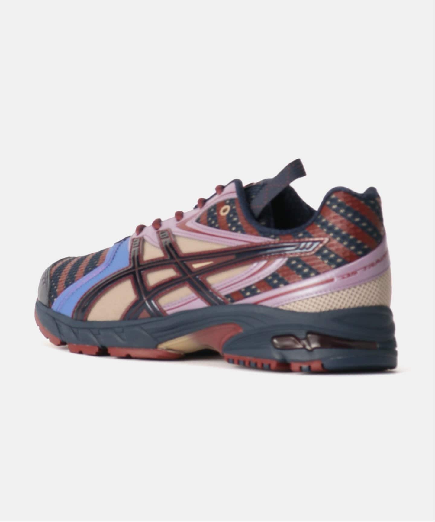 ASICS UB9-S GEL-DS TRAINER 14 1203A606.400