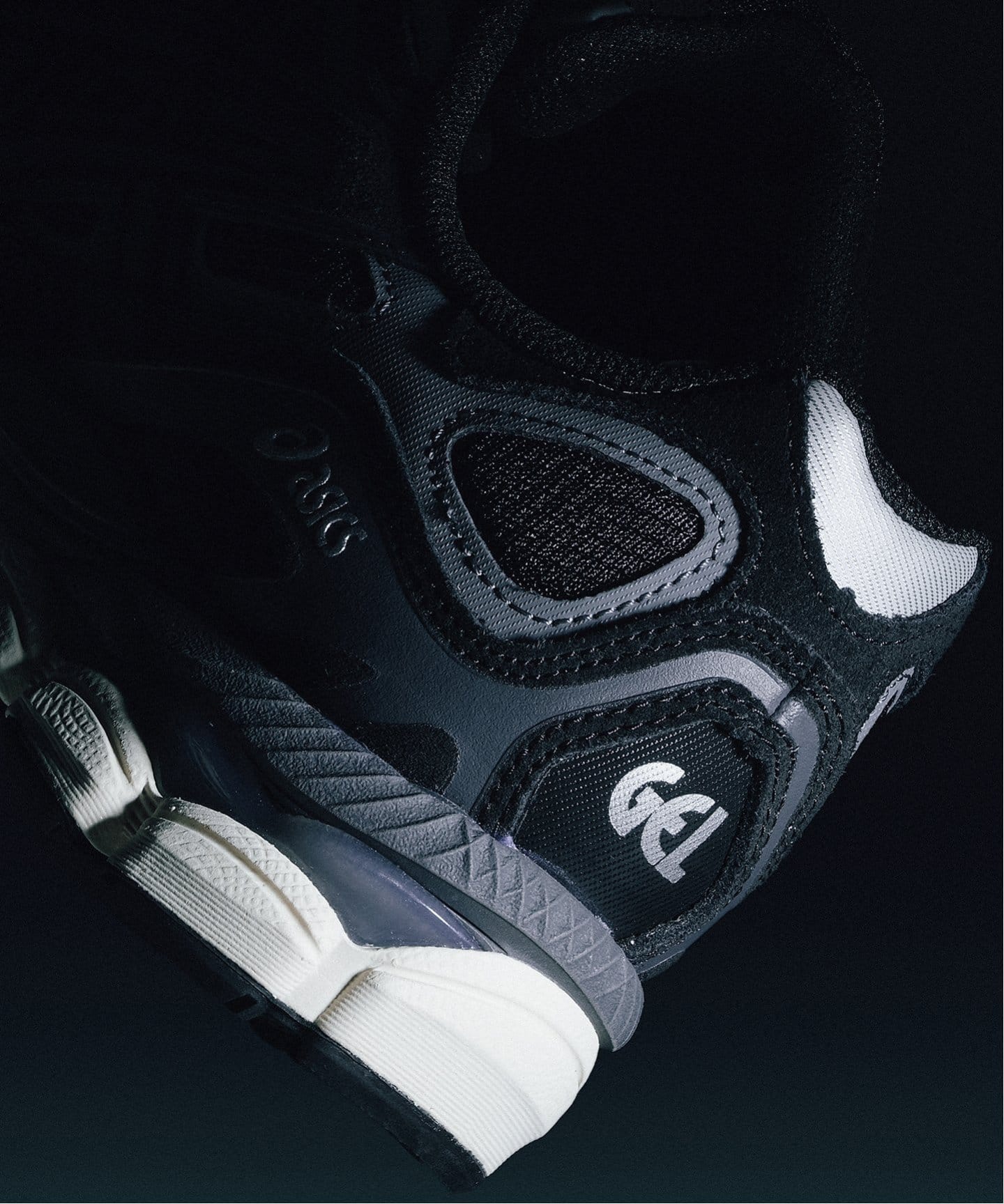 【日本国内限定カラー】ASICS GEL-NYC 1203A739.001