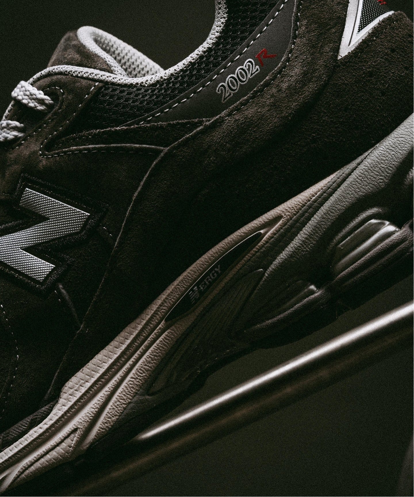 New Balance U2002RA
