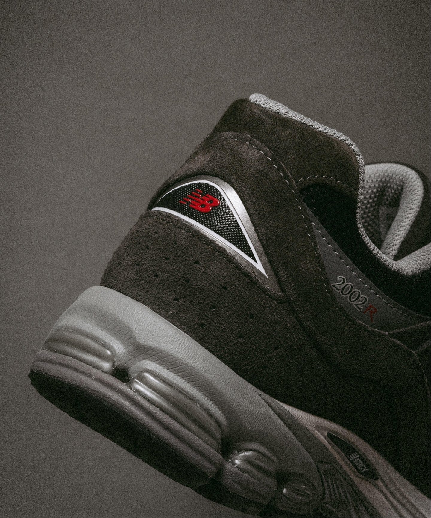 New Balance U2002RA