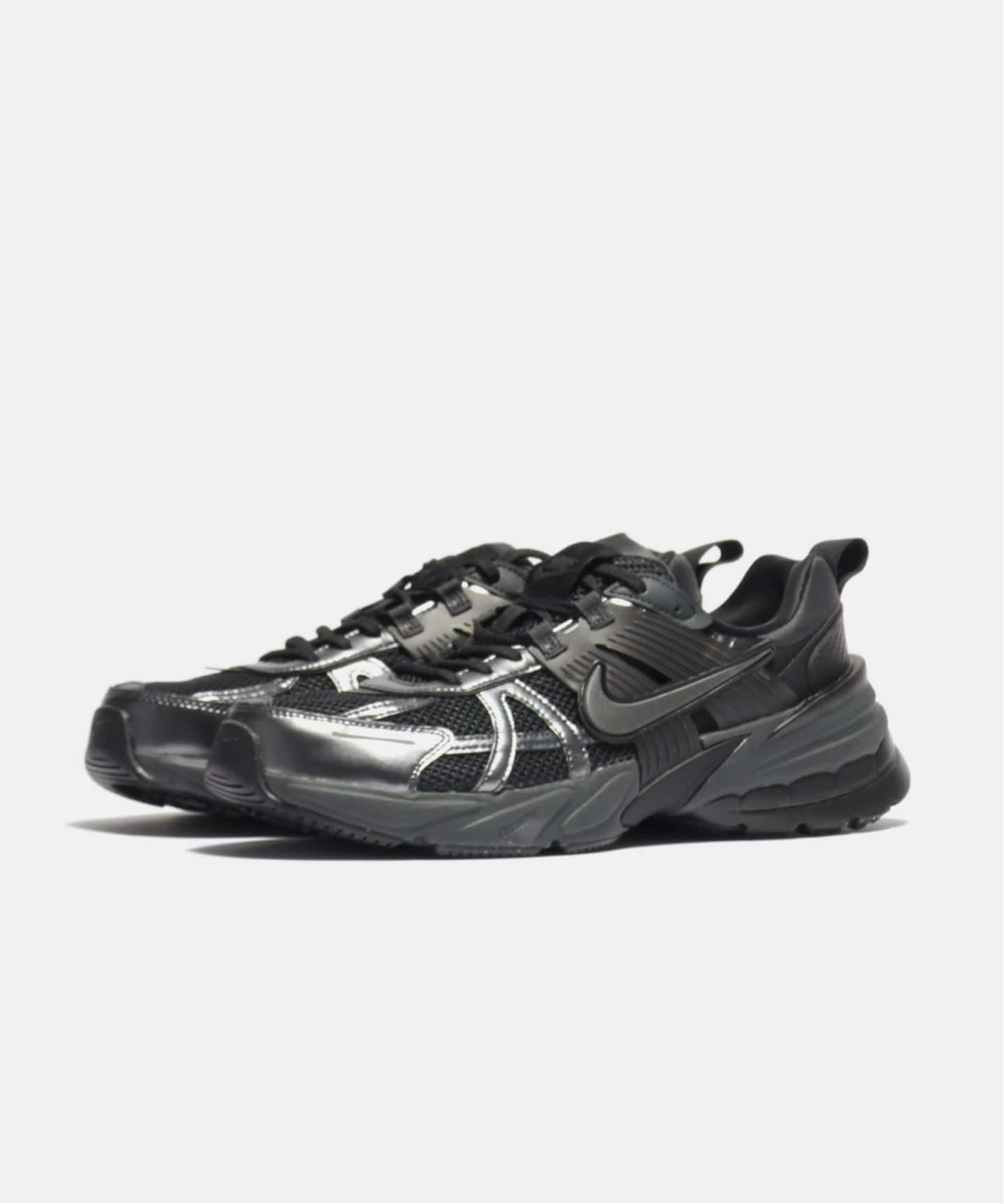 NIKE V2K RUN HJ4497-001
