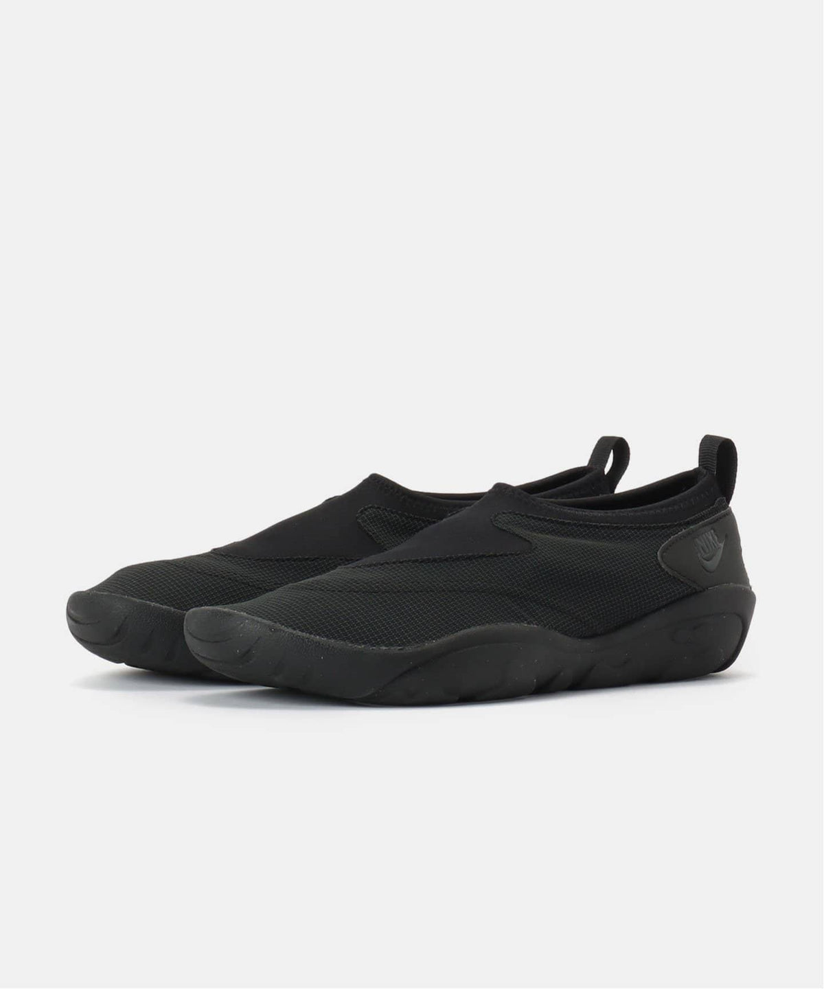 NIKE AQUA TURF FZ5627-001