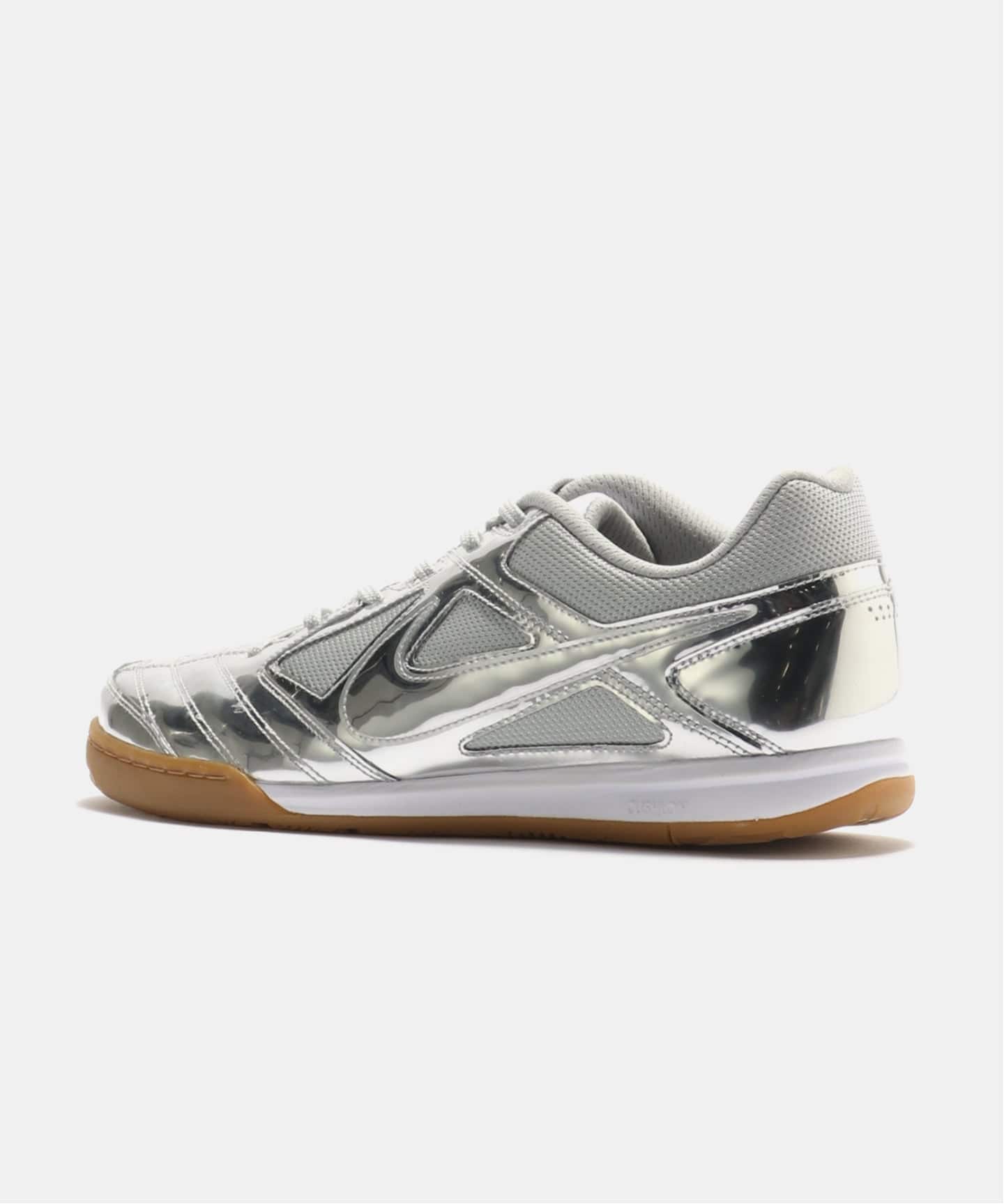 NIKE GATO LV8 IB3566-001