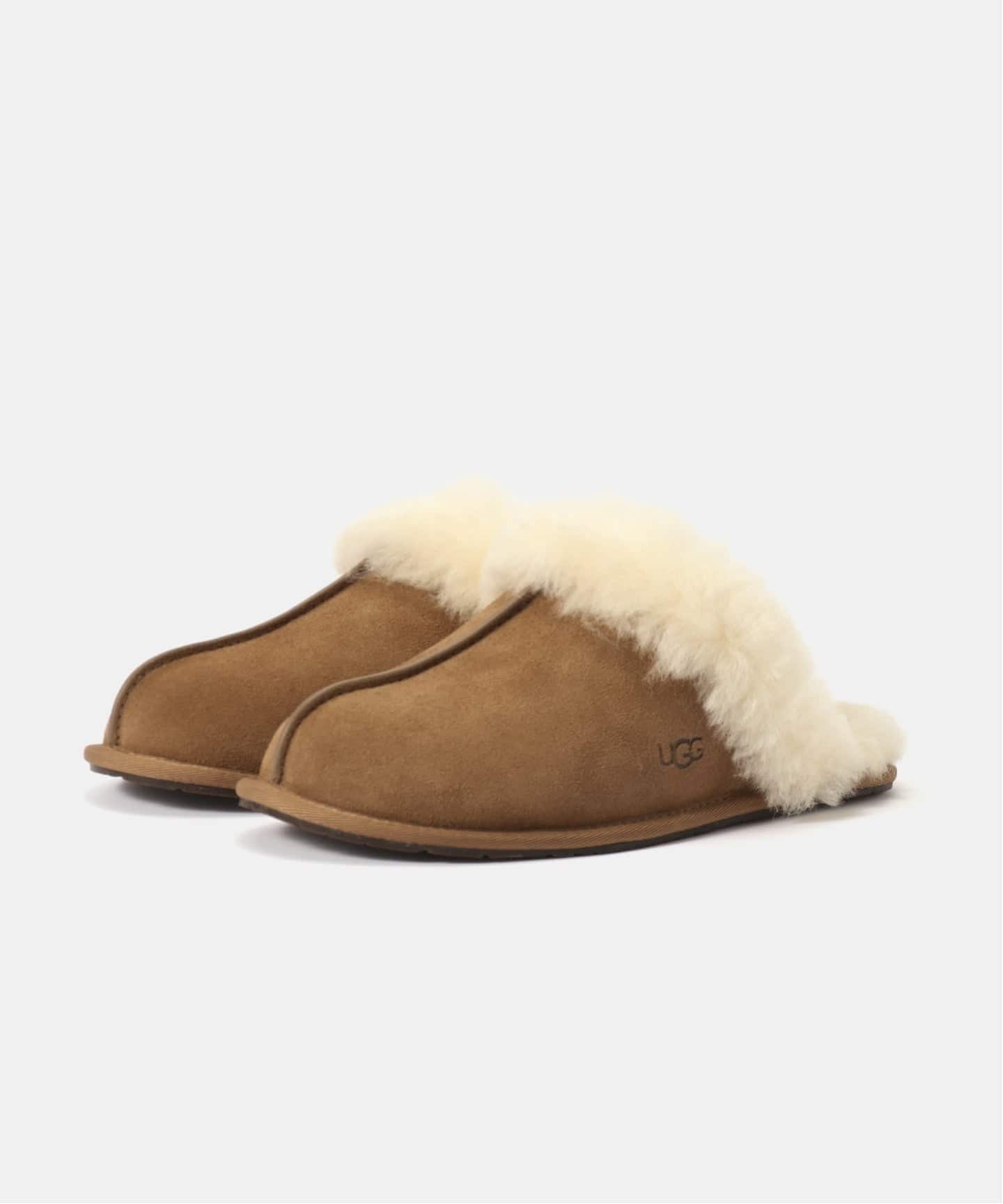 UGG W Scuffette II 1106872-CHE