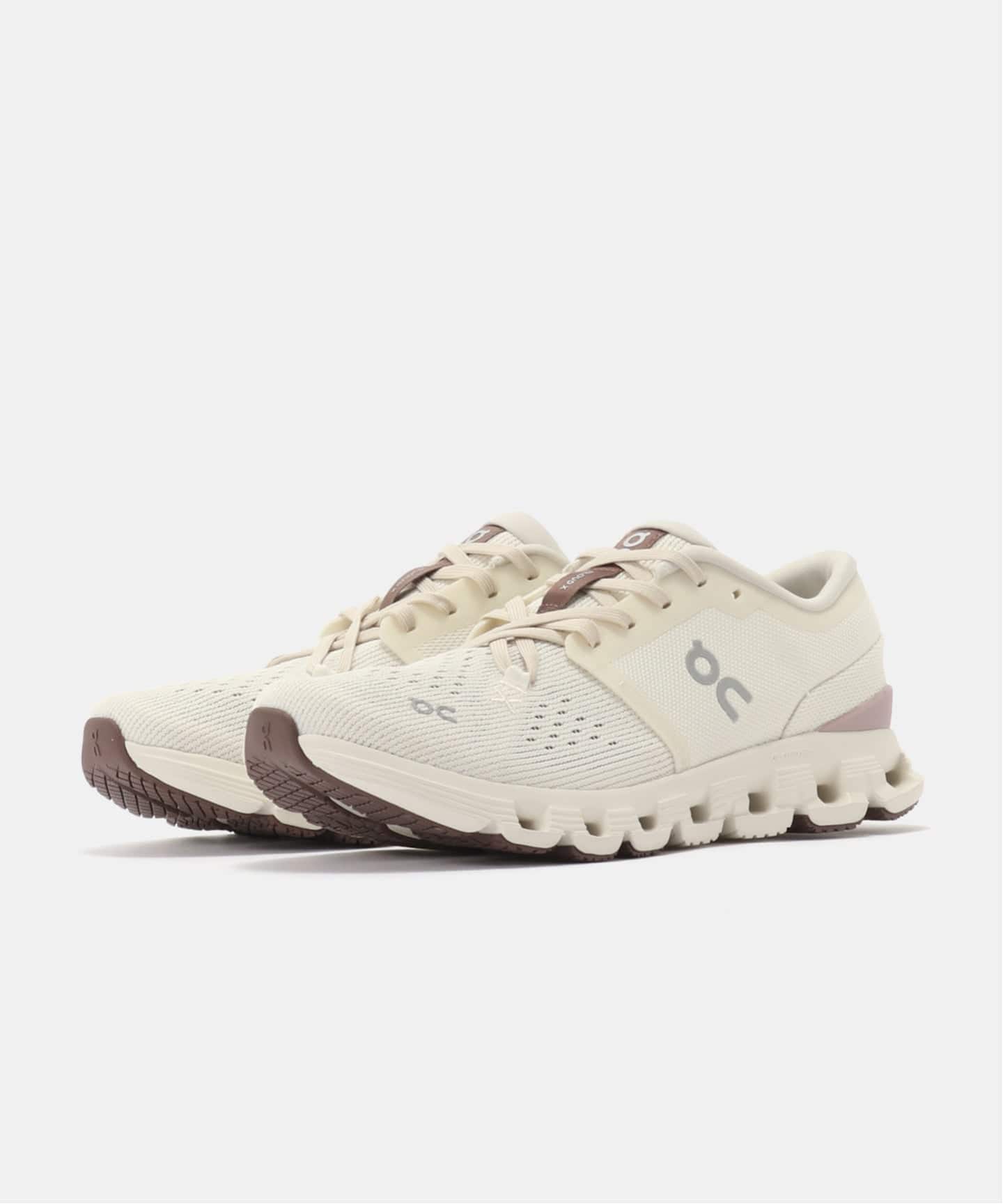 On Cloud X 4 3WE30074740