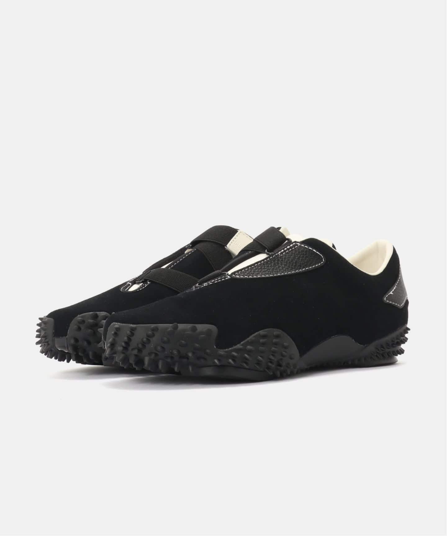 PUMA MOSTRO ICONS 406224-01