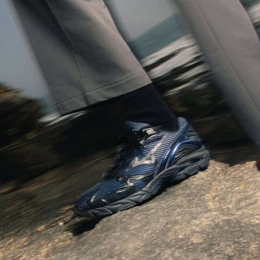 MIZUNO WAVE RIDER 10 × END.が発売開始