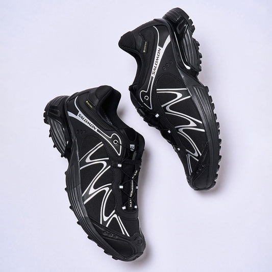 SALOMON XT-WHISPER からブラックベースのGORE-TEX搭載モデルが登場