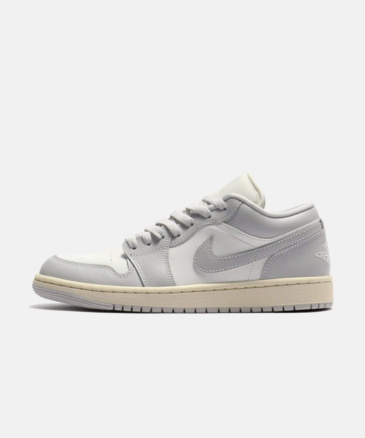 JORDAN BRAND WMNS AIR JORDAN 1 LOW DC0774-103