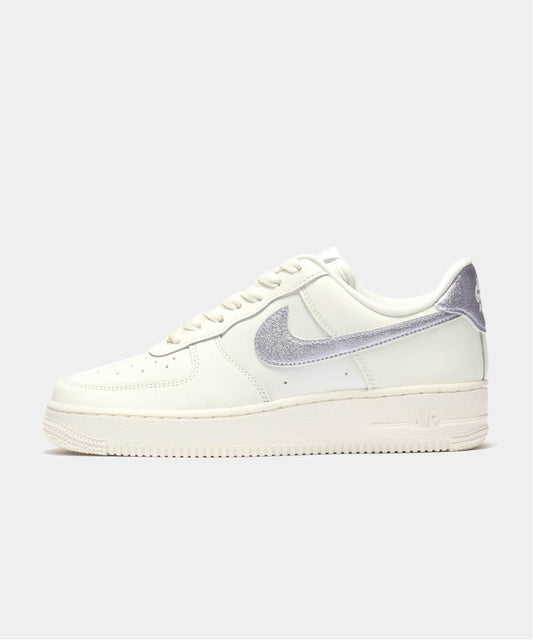 NIKE W AIR FORCE 1 07 ESS DV7470-100