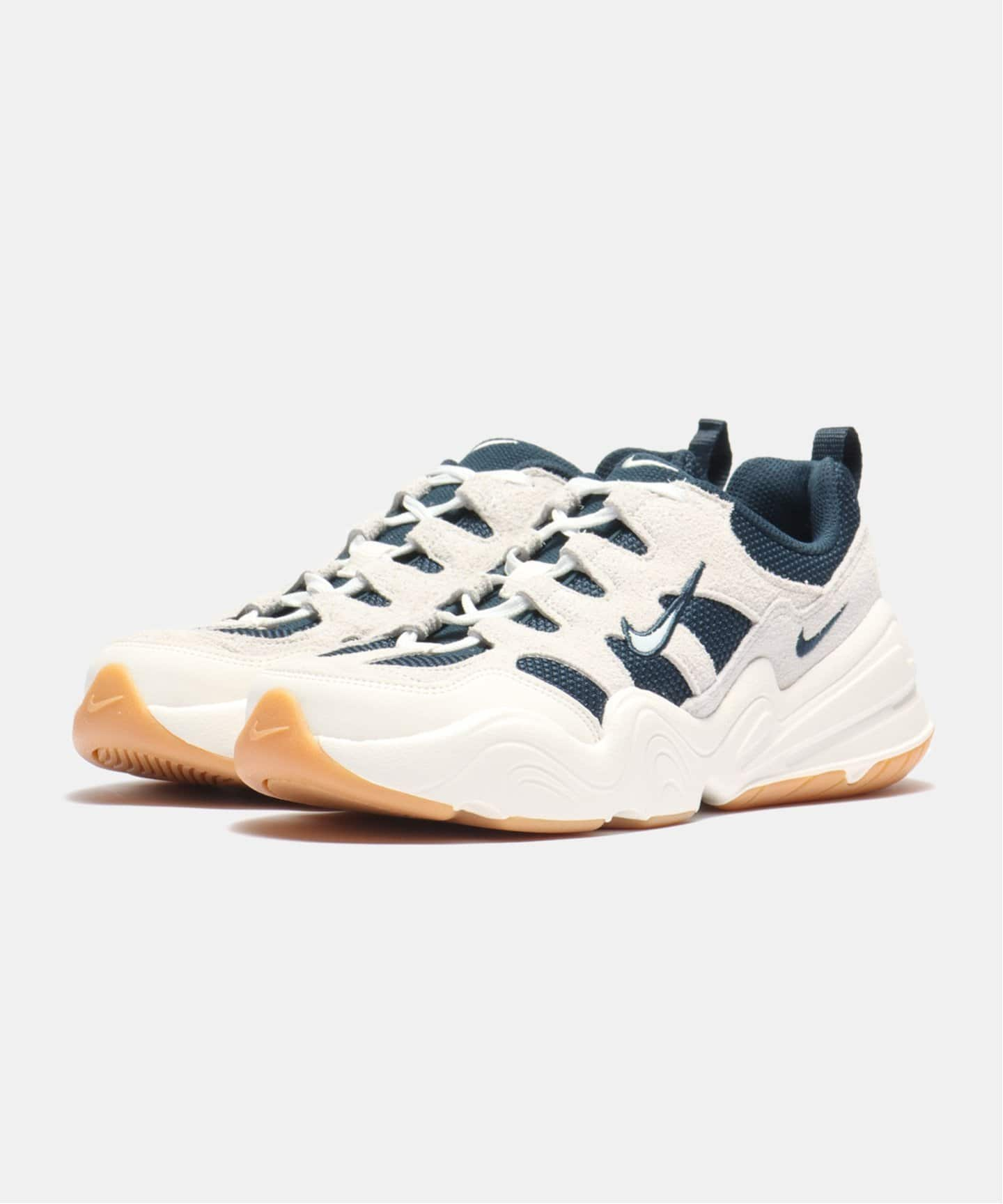 NIKE W TECH HERA DR9761-004