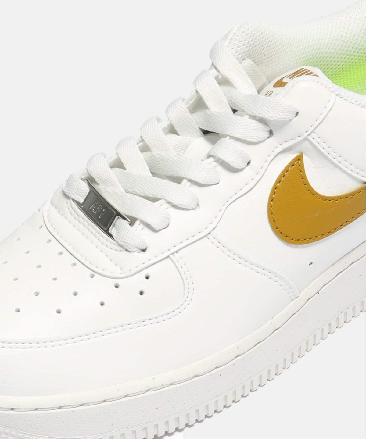 【NIKE / ナイキ】W AIR FORCE 1 07 NN DV3808-101