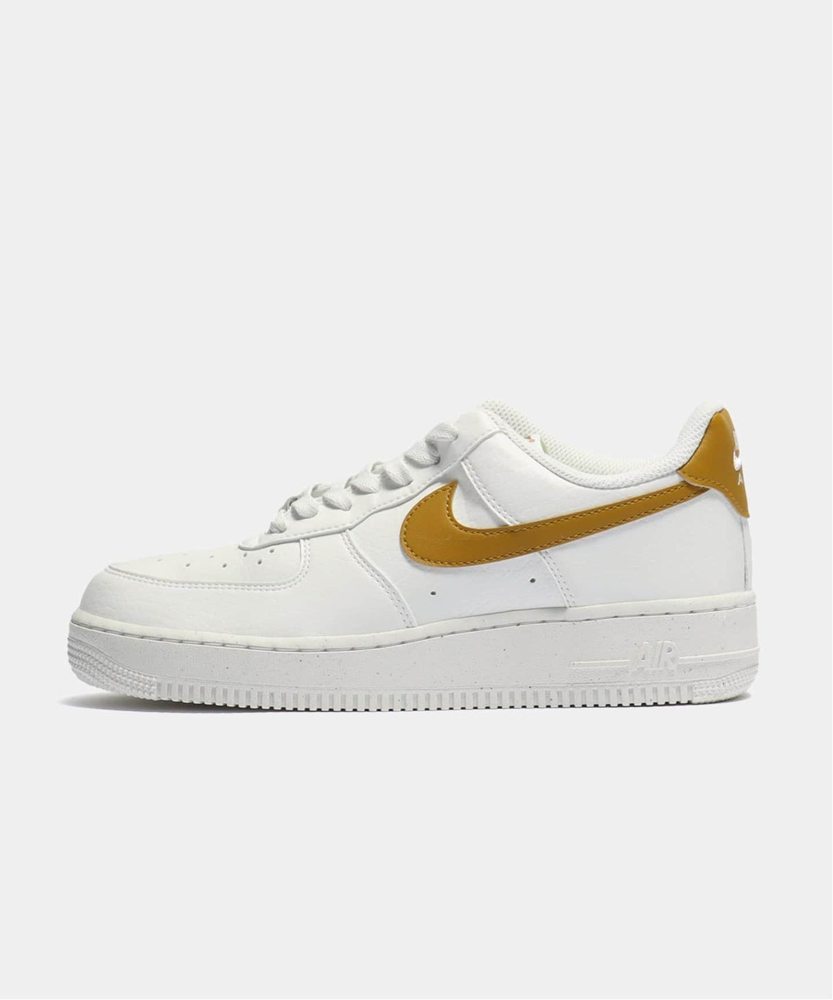 【NIKE / ナイキ】W AIR FORCE 1 07 NN DV3808-101