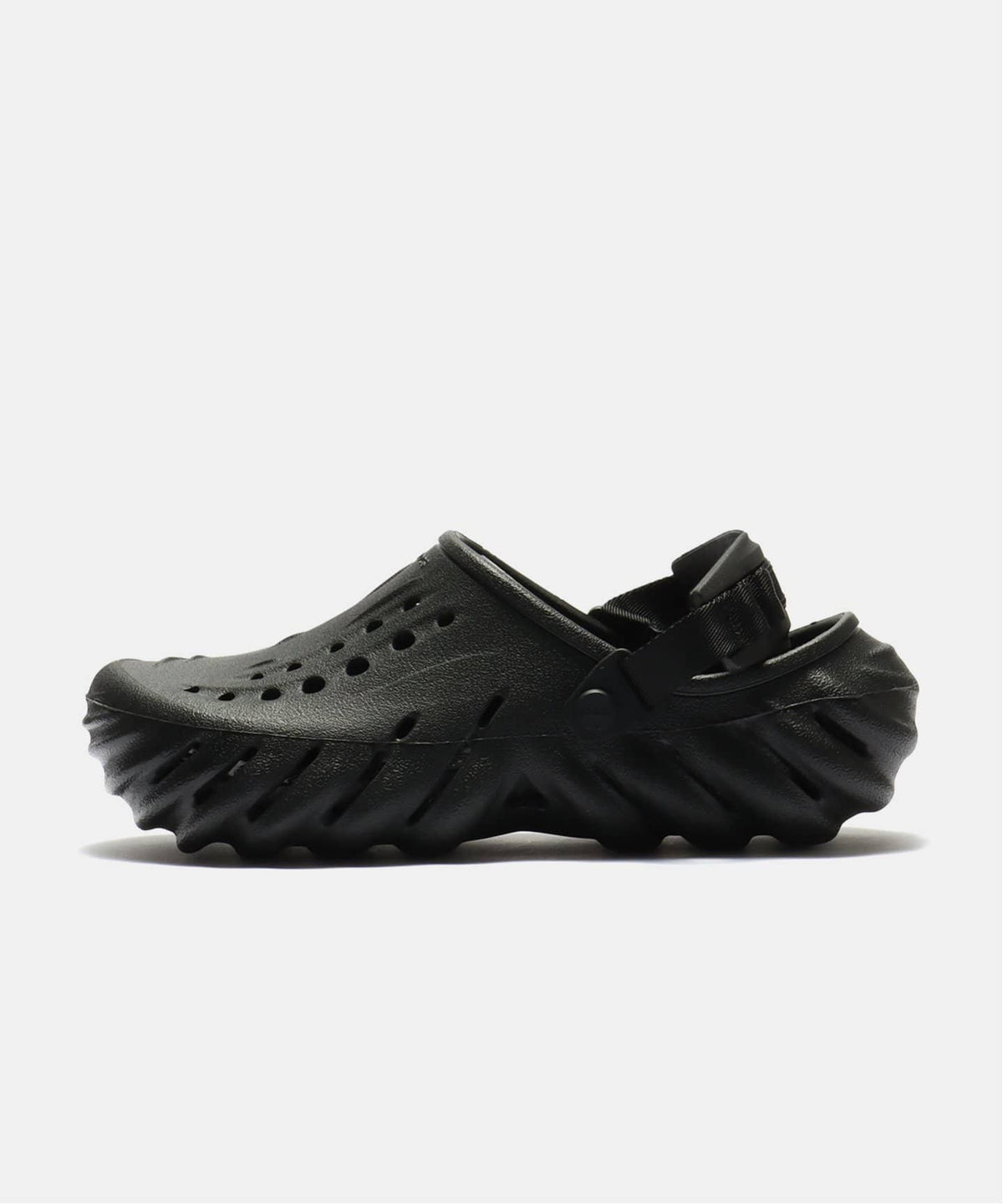 crocs ECHO CLOG 207937