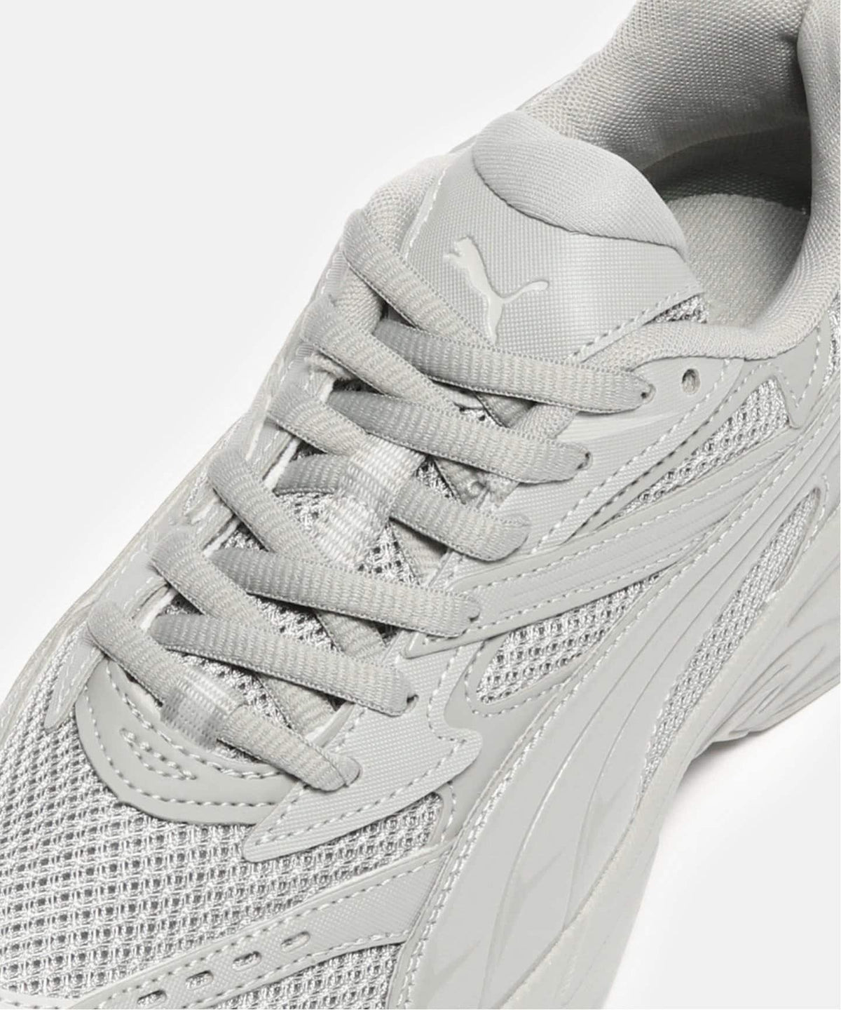 【PUMA / プーマ】MORPHIC BASE 392982
