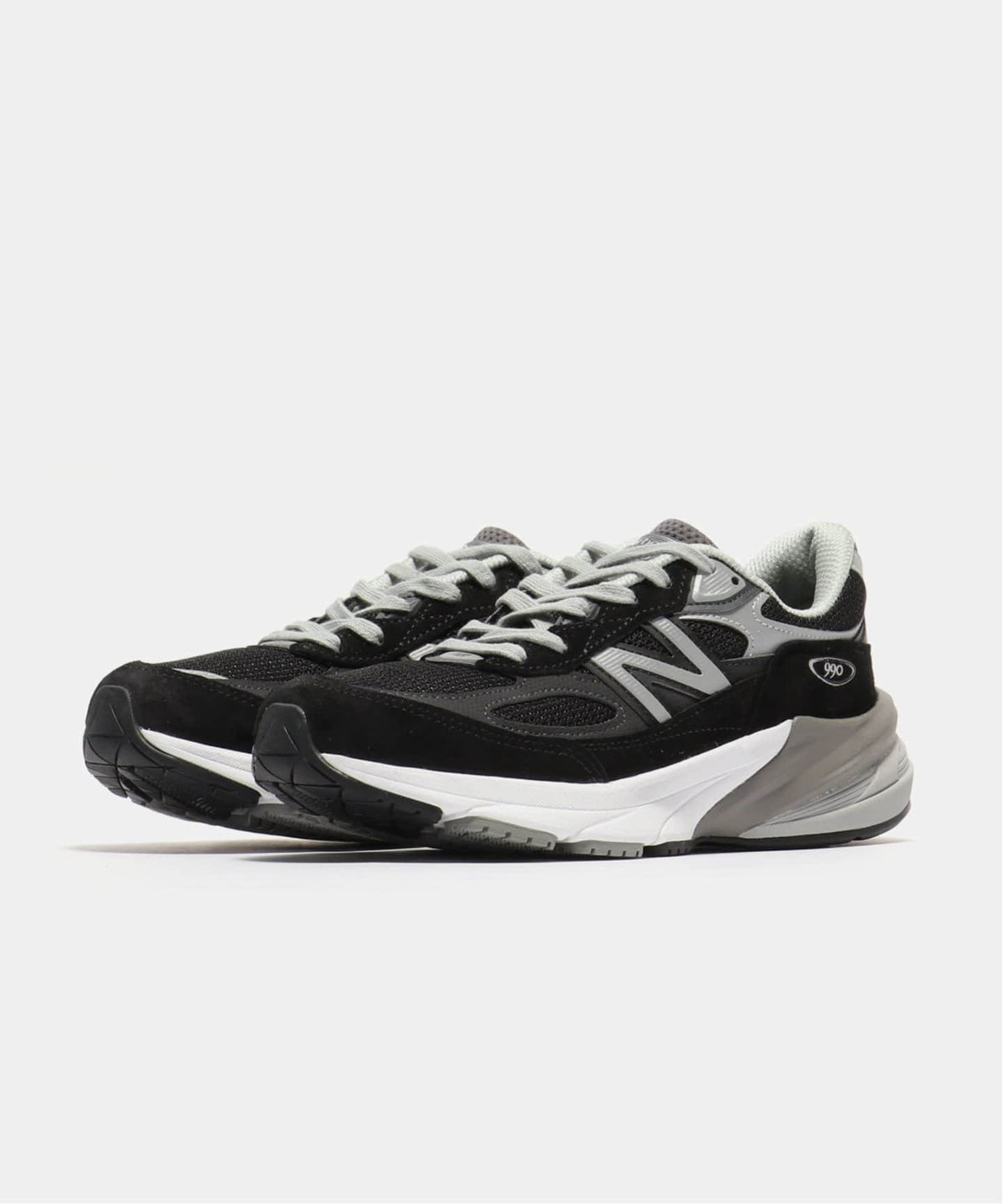 New Balance W990BK6