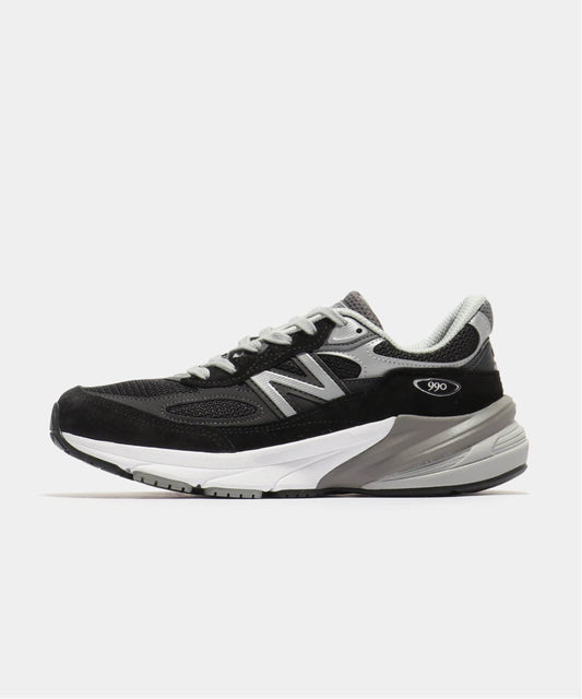 New Balance W990BK6