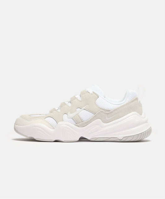 【NIKE / ナイキ】W TECH HERA DR9761-100