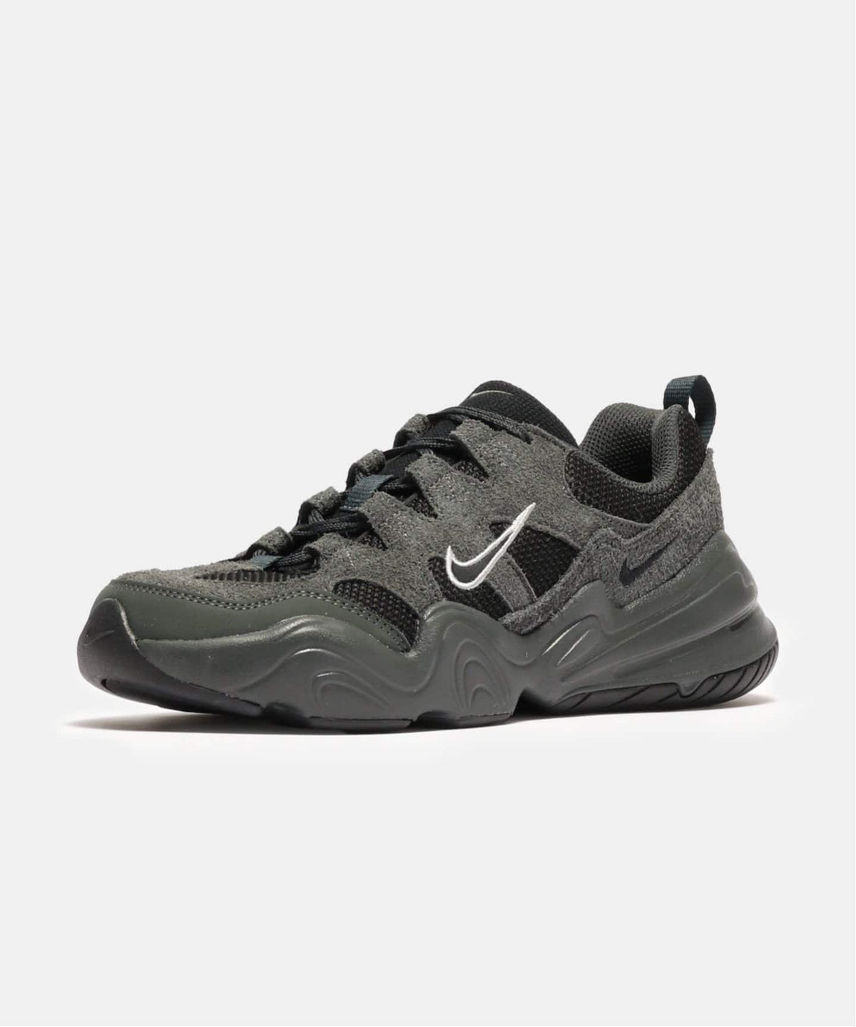 【NIKE / ナイキ】W TECH HERA DR9761-003