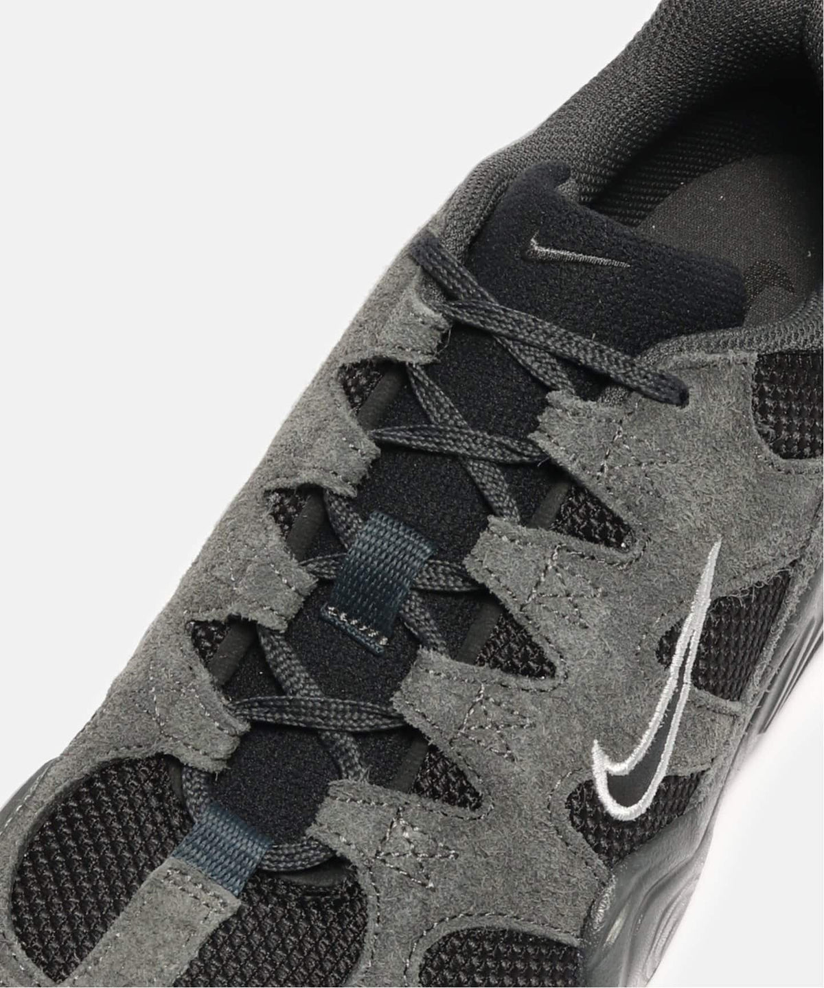 【NIKE / ナイキ】W TECH HERA DR9761-003