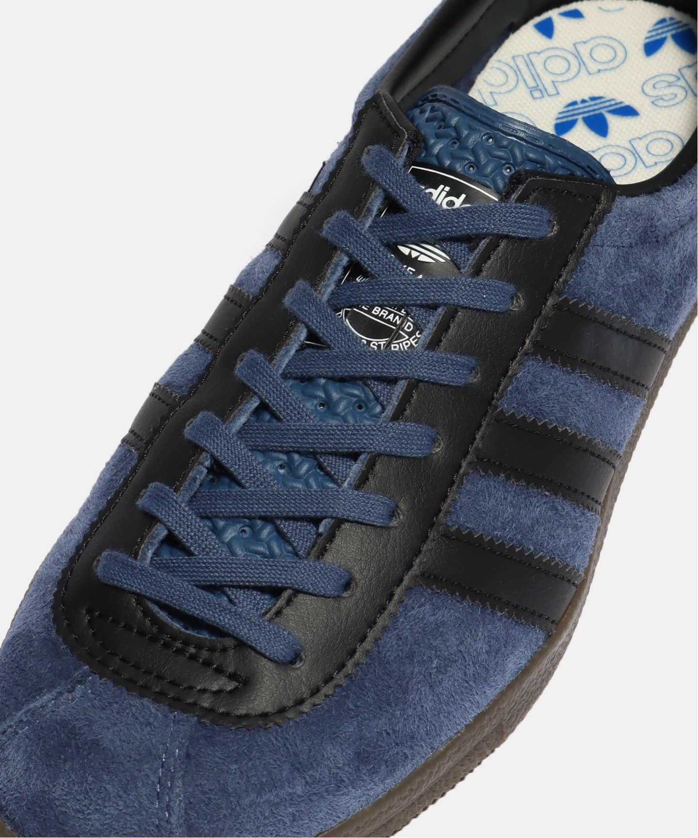 adidas originals LONDON IE0825