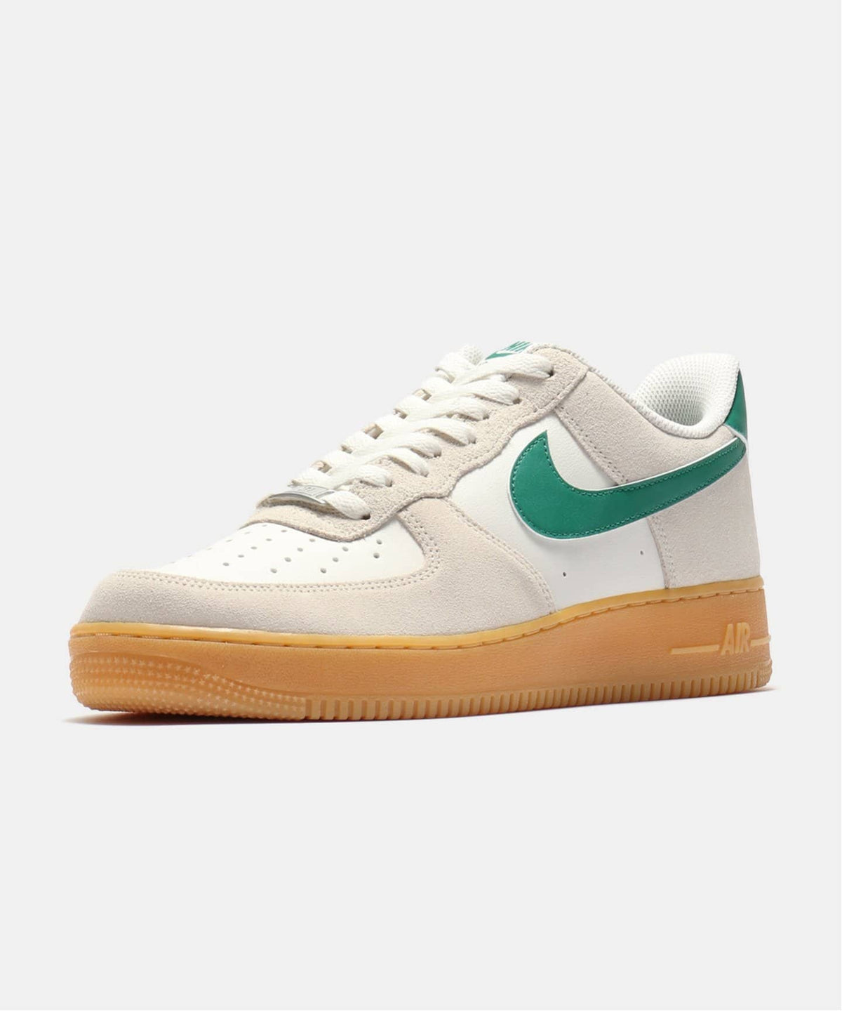 NIKE AIR FORCE 1 07 LV8 ESS+ FQ8714-001