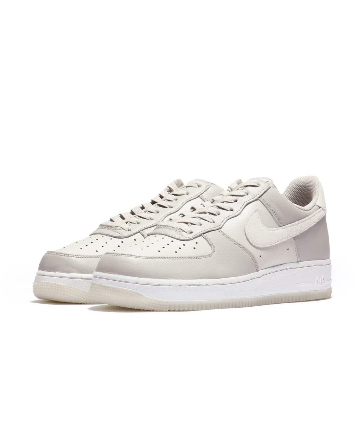 NIKE AIR FORCE 1 07 LV8 FN5832-001