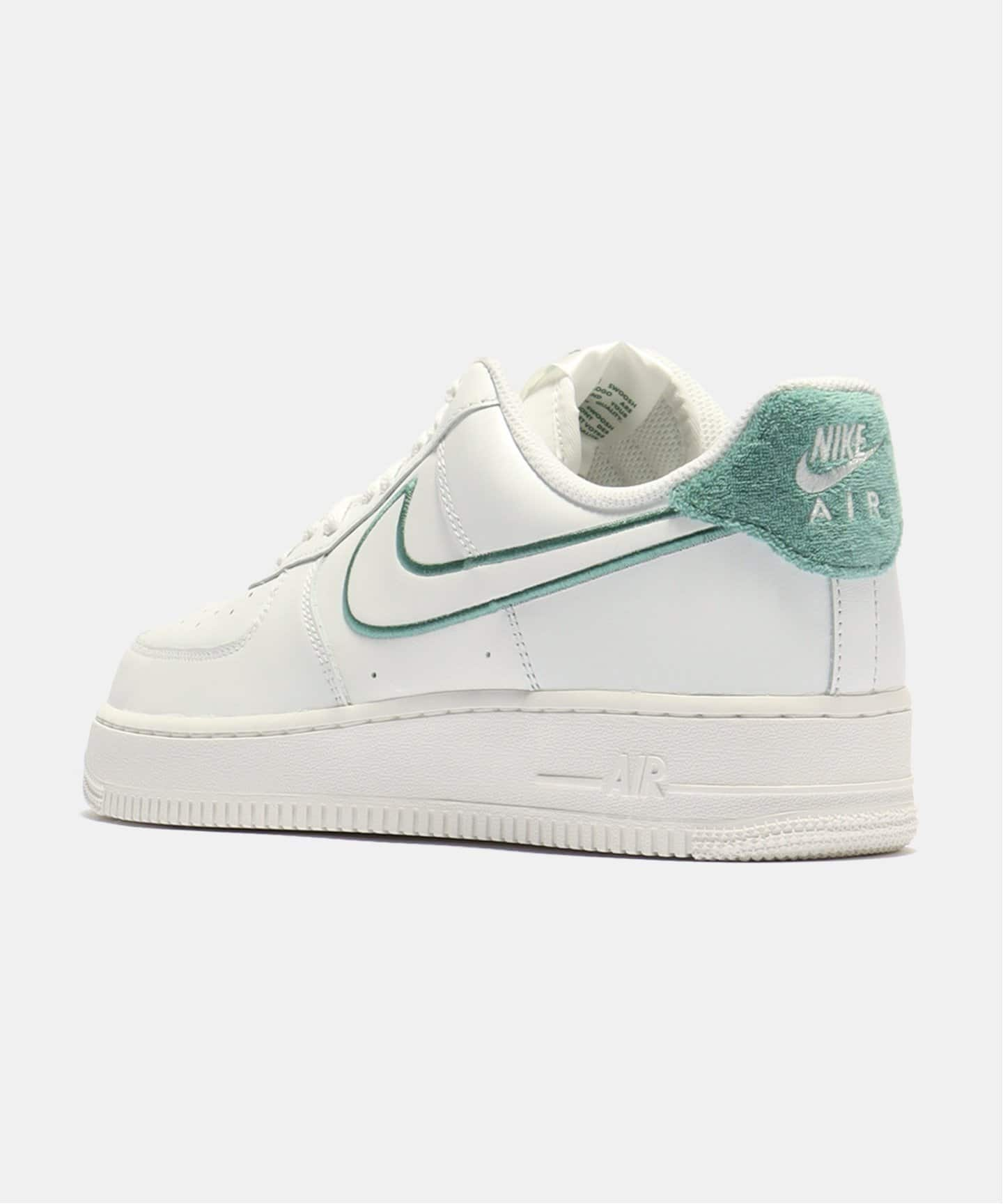 NIKE AIR FORCE 1 07 LV8 FN8349-100