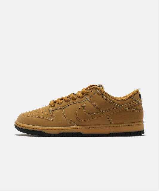 NIKE DUNK LOW RETRO SE HQ1932-700